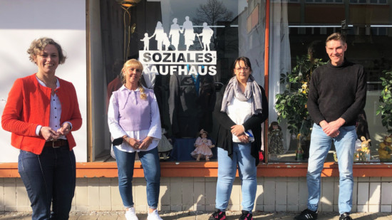Soziales Kaufhaus Lehrte Gruppenbild